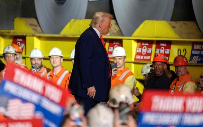Trump anuncia el aumento de aranceles al acero en EE. UU.: subirán de 25 % a 50 %