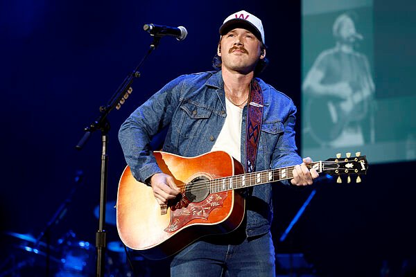 Morgan Wallen: récord de ventas en EEUU, detenciones y difusor del discurso de Trump