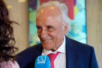 Raúl del Pozo conquista Sevilla y completa la vitrina de los grandes premios