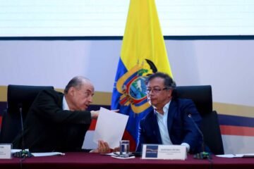 Excanciller colombiano buscó apoyo del gobierno de Trump para sacar a Petro del poder, informa diario español