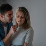 ¿Por qué repetimos relaciones tóxicas? Qué dice la psicología sobre este patrón emocional
