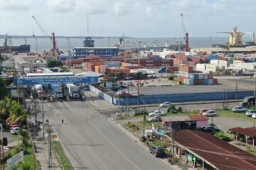 Puerto Santo Tomás: Recargos operativos en fletes se deben a congestionamiento, afirman navieros