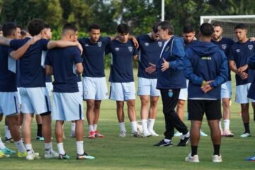 Guatemala vs Jamaica | Bicolor trabaja en Los Ángeles con plantel completo y la integración de Damian Rivera