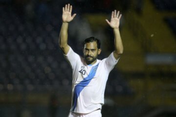 La emoción del “Pescadito”: Carlos Ruiz celebra la hazaña de Guatemala en Copa Oro