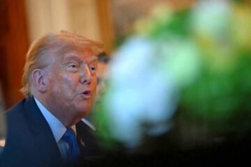 Trump anuncia que impondrá aranceles del 25% a Japón y Corea del Sur