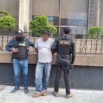 Capturan a cuatro miembros de banda que robaba motos y carros y luego los vendían entre Q500 y Q15 mil