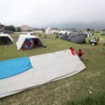 Vecinos de Palín pasan segunda noche en carpas por persistencia de temblores