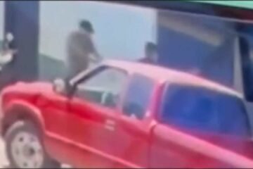 Video: Cámara capta el momento en que sicarios atacan a balazos al dueño de un taller en Retalhuleu
