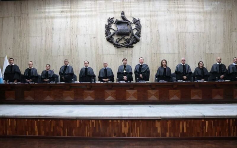 Nombramiento de nuevas salas de apelaciones habría surgido por acuerdos previos y fuera del pleno