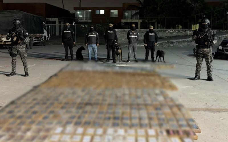Ecuador incauta millonario cargamento de cocaína en contenedor que zarpó de Guatemala con destino a España