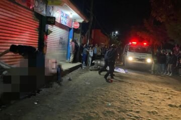 Asesinan a tres hombres en ataque perpetrado frente a una tienda en la cabecera de Chimaltenango
