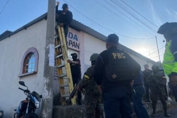 PNC desmantela red de videovigilancia ilegal del Barrio 18 en sectores de la zona 18
