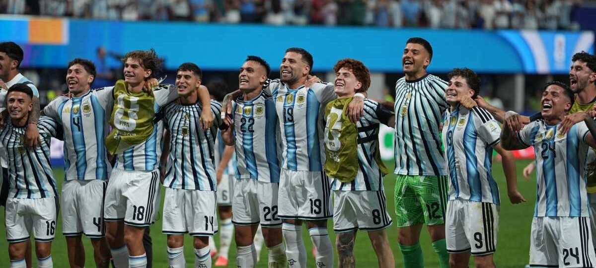 De “Muchachos” a “La cuarta estrella”: la nueva canción que hace soñar a Argentina