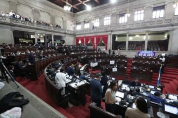 Congreso elimina el IUSI para viviendas y lo mantiene para inmuebles comerciales