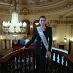 “Tienen un país hermoso”: Fátima Bosch recorre el Palacio Nacional de la Cultura y participa en una serenata en La Merced