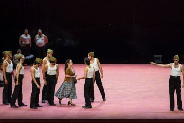Carmen de Bizet en el Palau de les Arts; elenco problemático, poderosa dirección musical, enconada frialdad