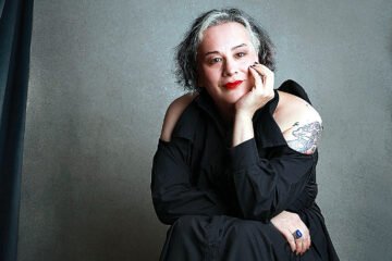 Alana S. Portero: «Muchos jóvenes creen que no son clase obrera, sino millonarios fallidos a un grado de separación de un Lamborghini»