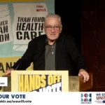 Robert De Niro llama «pedazo de mierda» a Trump: «Mantened vuestras putas manos alejadas de nuestros votos»